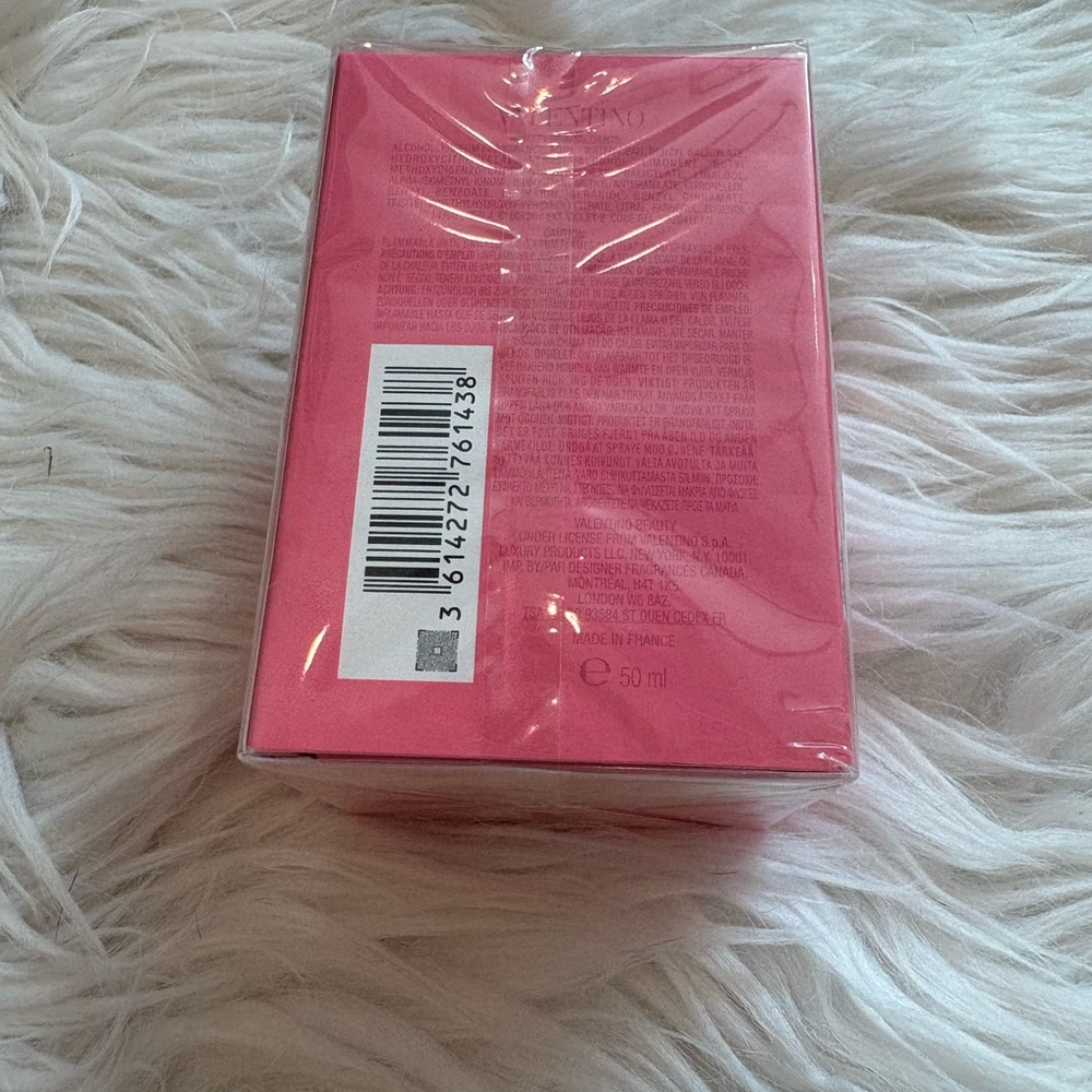 ⭐️NEW IN BOX⭐️ VALENTINO BORN IN ROMA PERFUME | 1.7oz/50mL - Picture 5 of 7